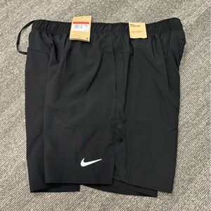NWT Nike Men's Dri-FIT Challenger Brief Lined Running Shorts 7” - Size Large
